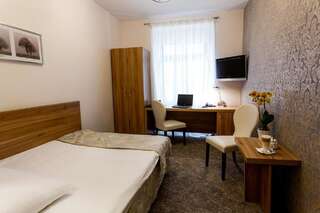 Отель Hotel Patio Вроцлав Двухместный номер эконом-класса с 1 кроватью-4